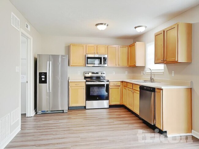 Foto del edificio - 1356 Blue Ridge Ln