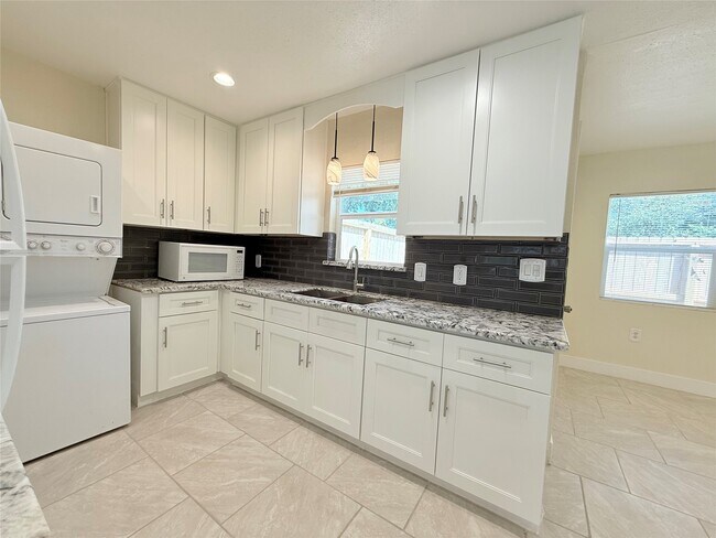 Foto del edificio - 207 Tidwell Rd