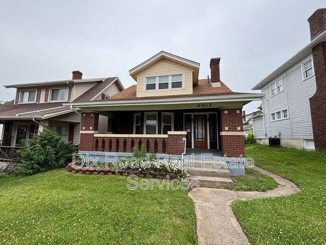 Building Photo - 4013 E 3rd St
