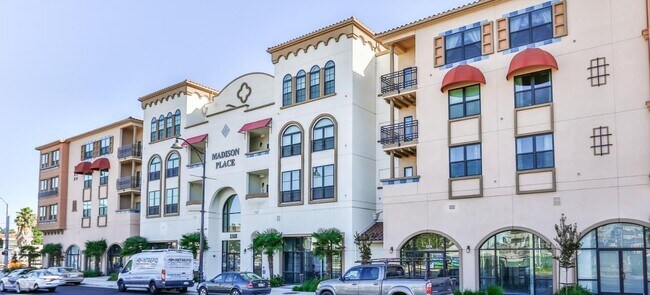 Building Photo - 1368 El Camino Real