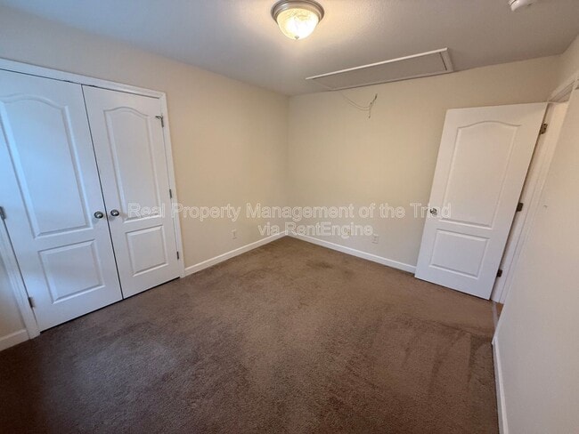 Foto del edificio - 509 Denny Dr