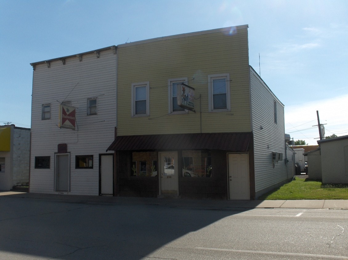 Primary Photo - 121 W 4th Ave