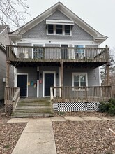 Building Photo - 1620 SW College Ave