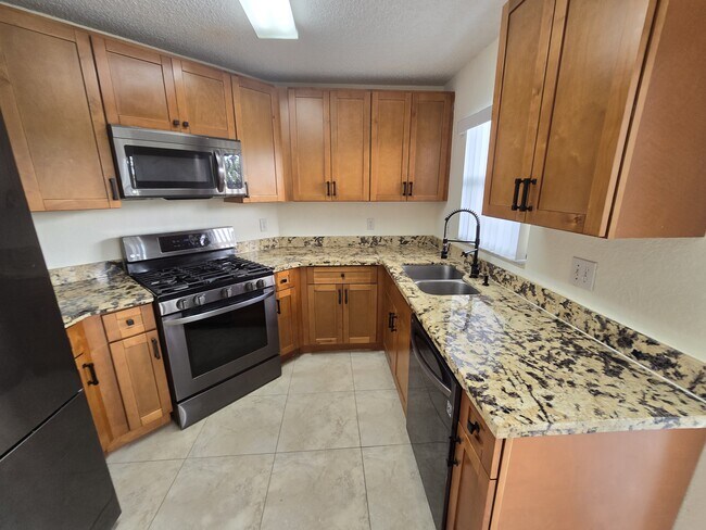Modern Kithchen - 8948 NW 53rd St