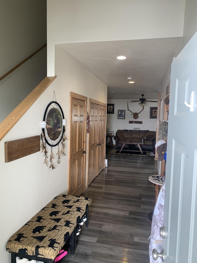 Building Photo - 347 Colter Loop