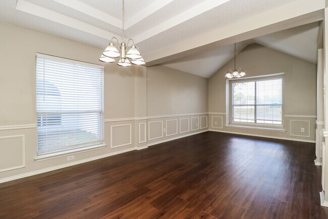 Building Photo - 4340 Estes Park Rd