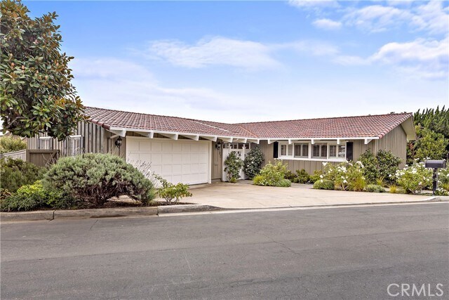 Building Photo - 707 Emerald Bay