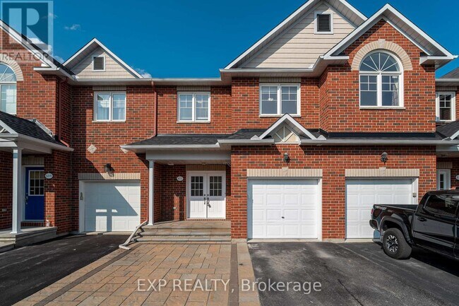 Building Photo - 611 Braecreek Ave