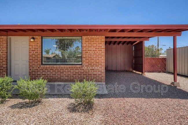 Foto del edificio - 6656 E Calle Cappela