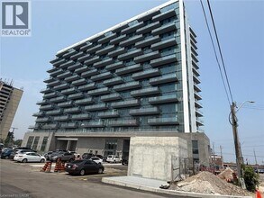 Building Photo - 2782 Barton St E