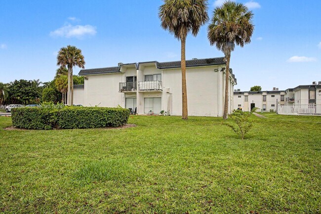 Foto del edificio - 7256 SW 94th Pl