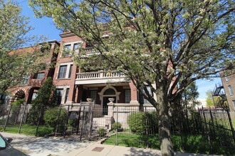 Building Photo - 5528 S Indiana Ave
