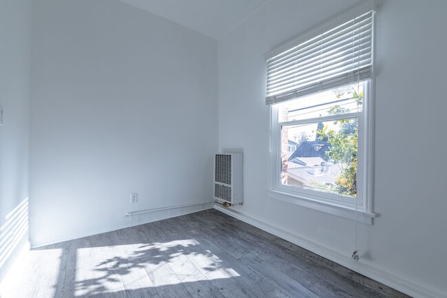 Interior Photo - 12th Street Apartments