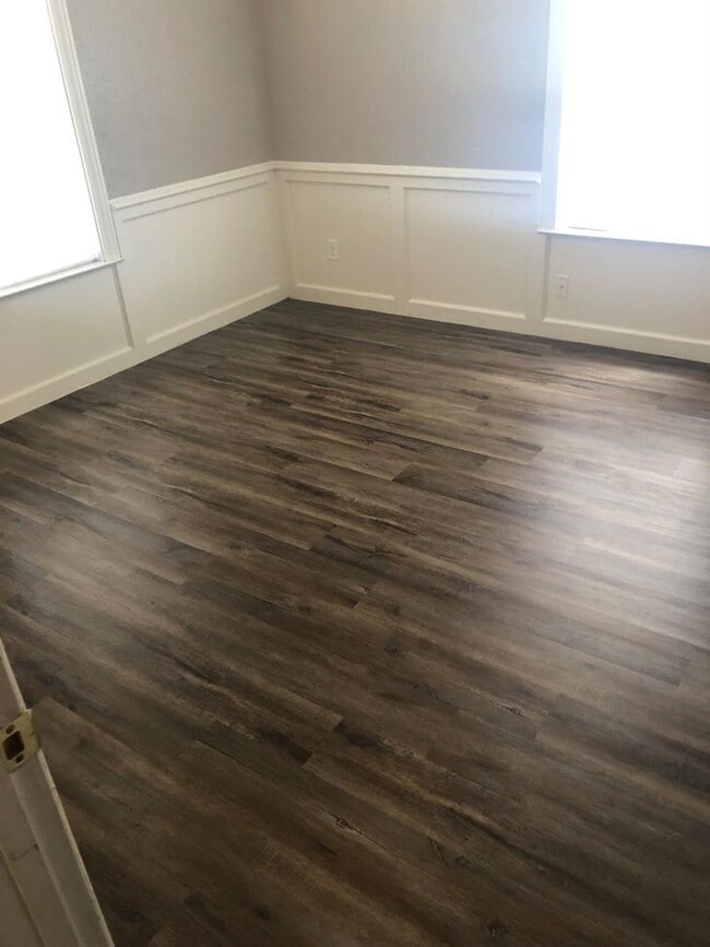 Foto del edificio - Pre-Leasing 2 bed 1 bath close to Texas Tech!