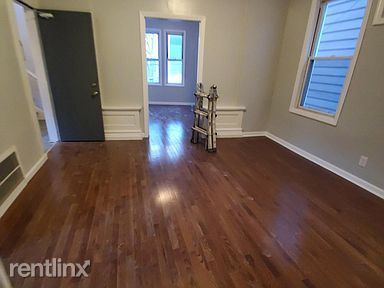 Building Photo - 3 br, 2 bath House - 35 Coeyman St