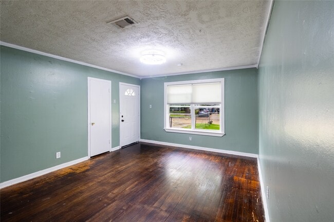 Building Photo - 809 Norell St