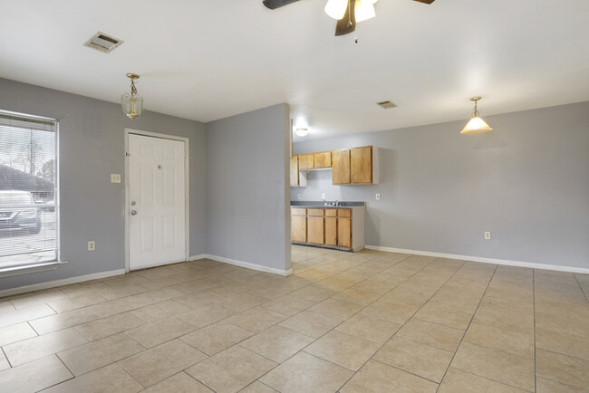 Building Photo - 8183 Jefferson Park Dr