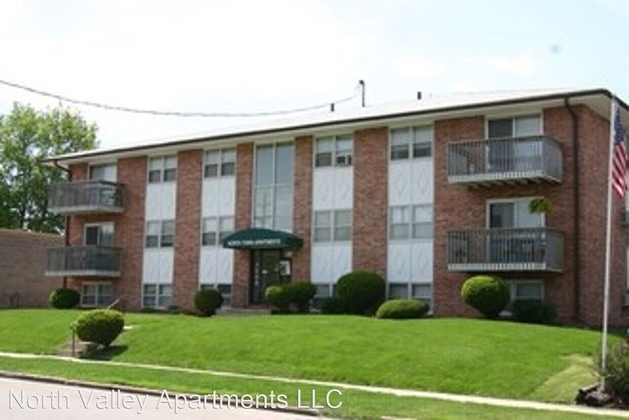 Primary Photo - 3808-3830 6th Ave