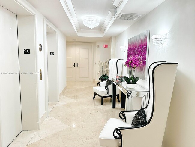 Building Photo - 17555 Collins Ave