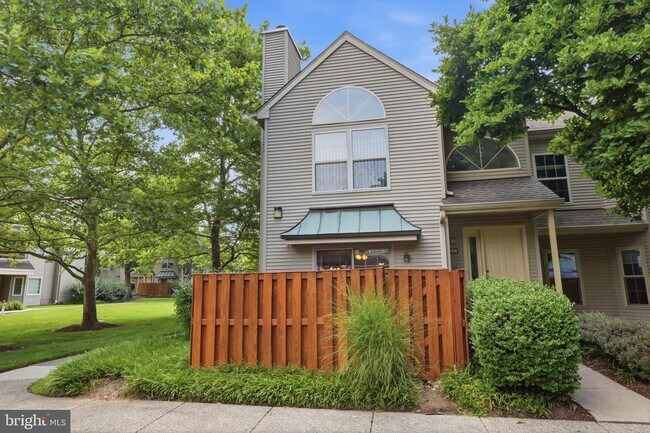 Foto del edificio - 3105 Danbury Ct