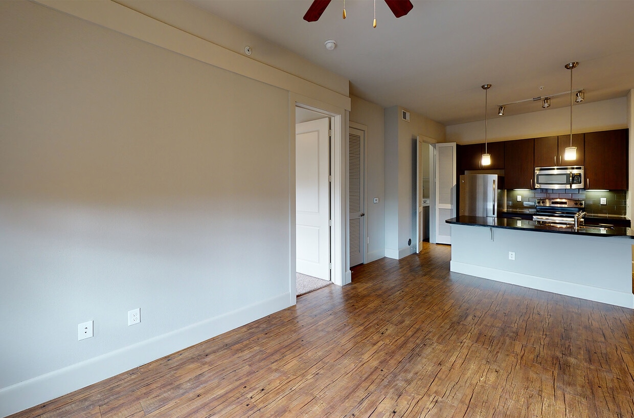 Photo - District at Greenbriar Apartments