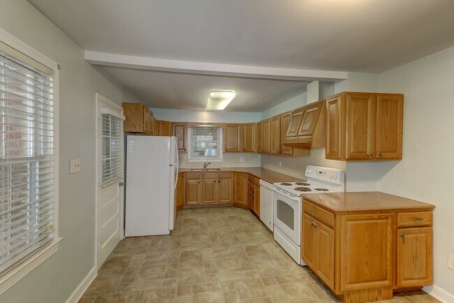 Foto del edificio - Renovated Brick Ranch!