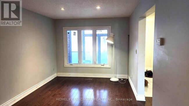 Building Photo - 200 Forsyth Rd