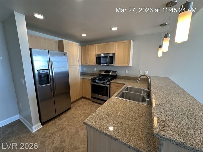 Foto del edificio - 1-BEDROOM UNIT AT THE OGDEN HIGHRISE!