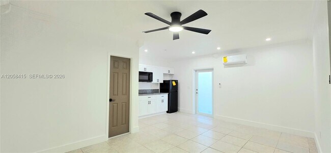Foto del edificio - 15182 SW 69th St