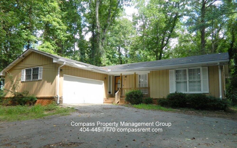 Primary Photo - 3650 Dogwood Farm Rd