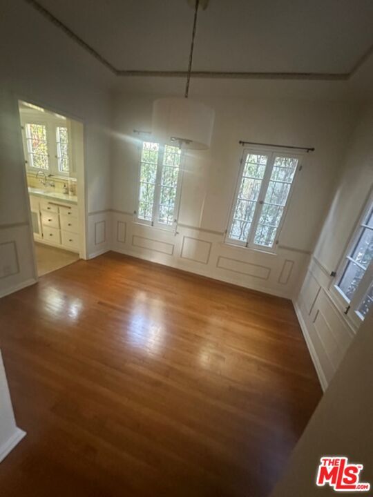 Foto del edificio - 1607 Stearns Dr
