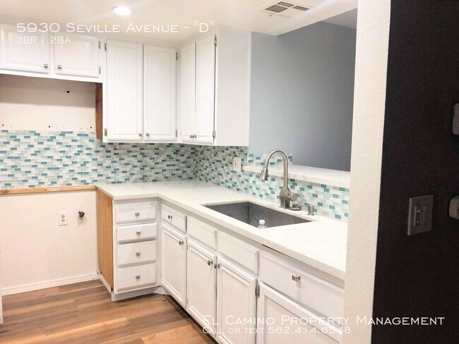 Building Photo - Beautiful Townhouse - Huntington Park