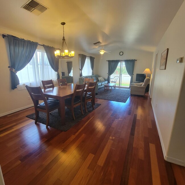 Foto del edificio - Charming Furnished 3 Bedroom Home In Kihei