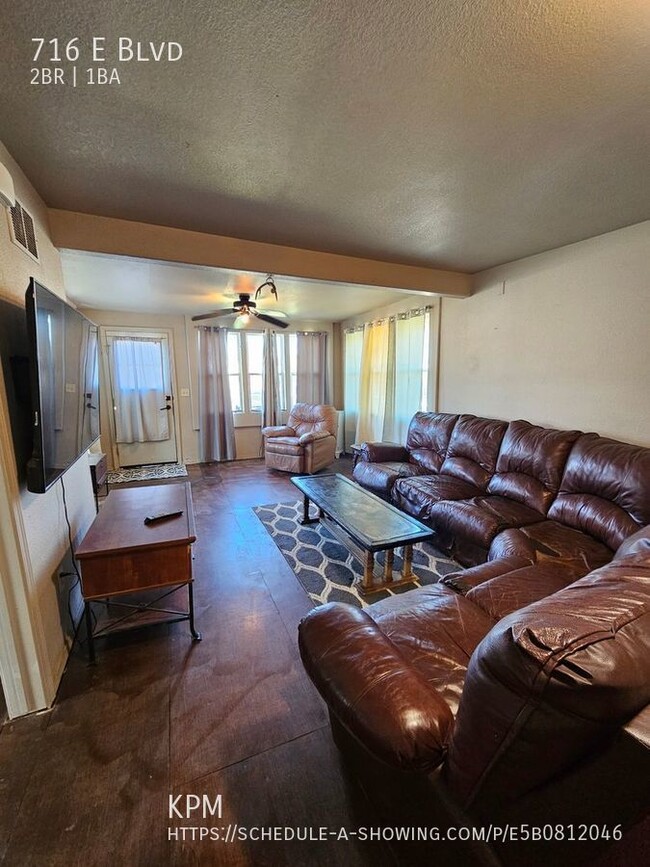 Building Photo - 2 BED | 1 BATH | HOME | CENTRALLY LOCATED