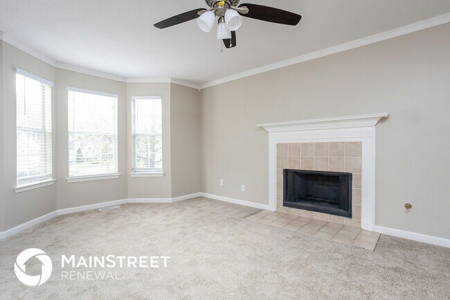 Foto del edificio - 6411 Hillview Ln