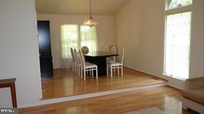 Foto del edificio - 1015 Farm Haven Dr