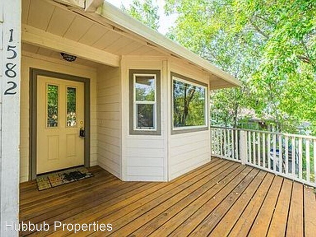 Building Photo - 3 br, 2 bath House - 1582 Olive Ave