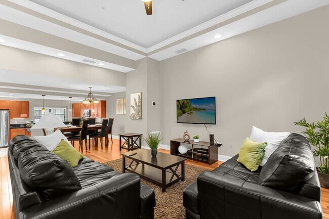 Foto del edificio - 14590 Damai Ln