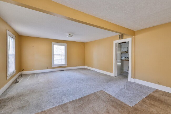 Foto del edificio - 1 Bed 1 Bath Home in Martin, TN!