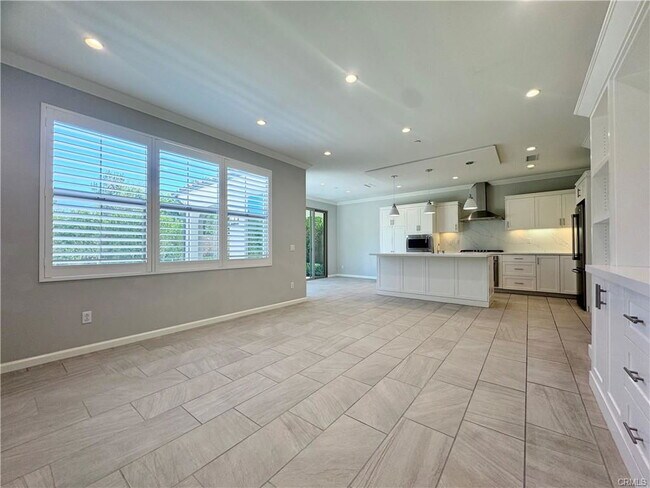 Building Photo - 179 Hargrove