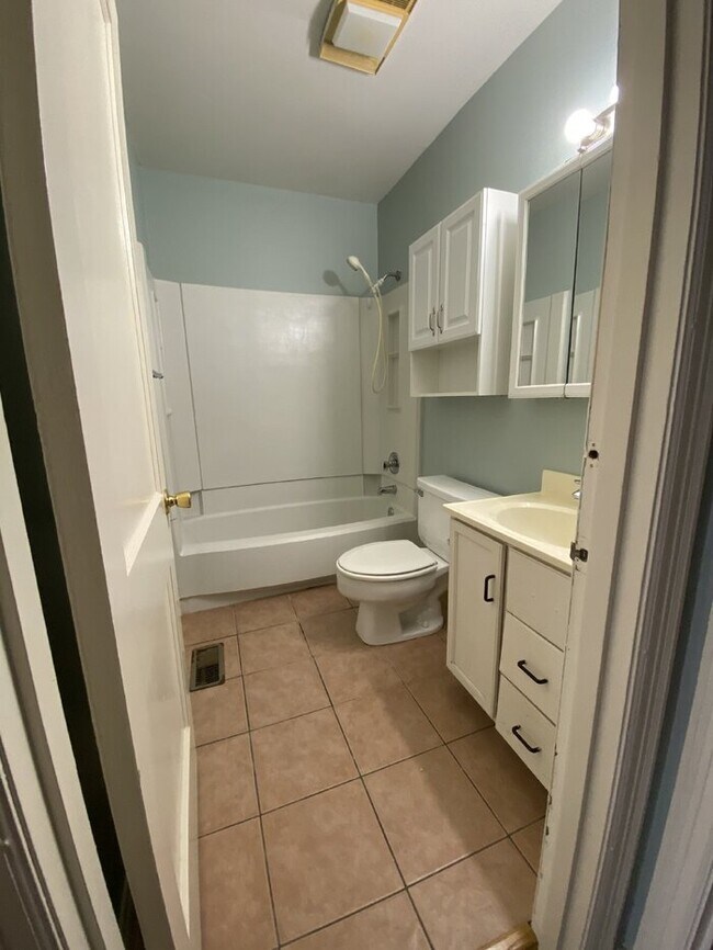 Foto del edificio - 6709 Rockwood Rd