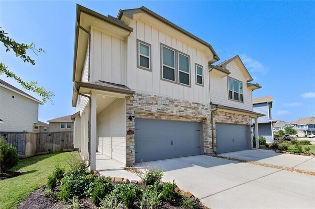 Building Photo - 22635 Sutherland Bend Ln