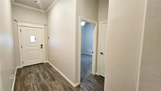 Building Photo - 9216 NW 90th St