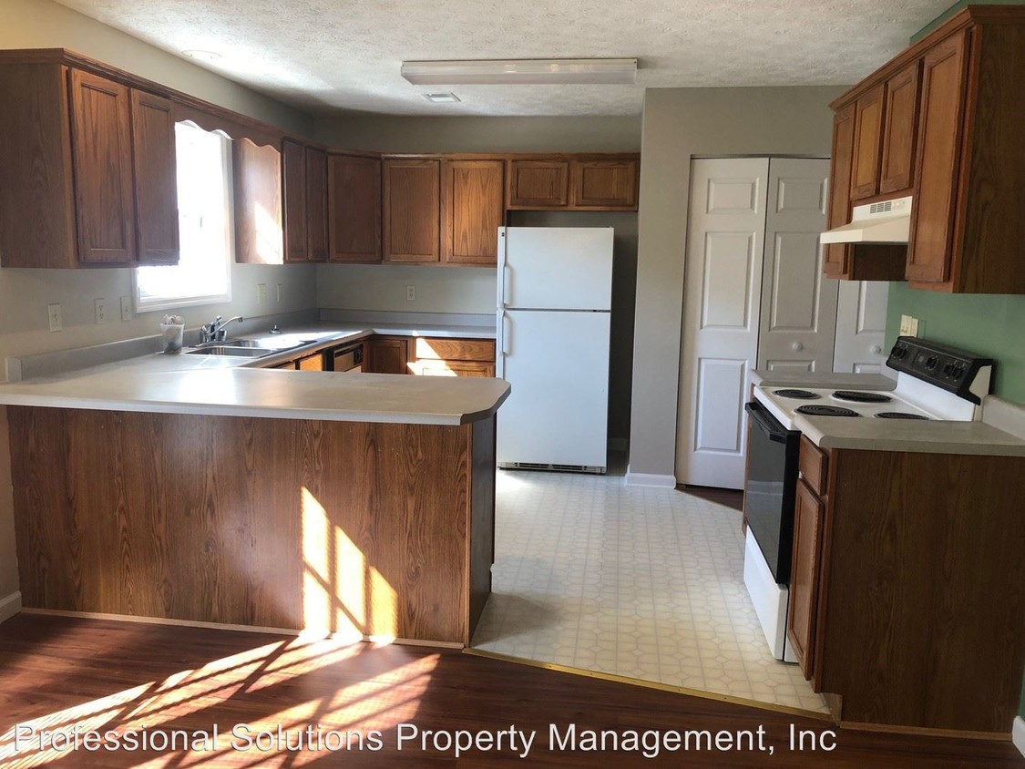 254 S Collins St, Richmond, KY 40475 Room for Rent in Richmond, KY
