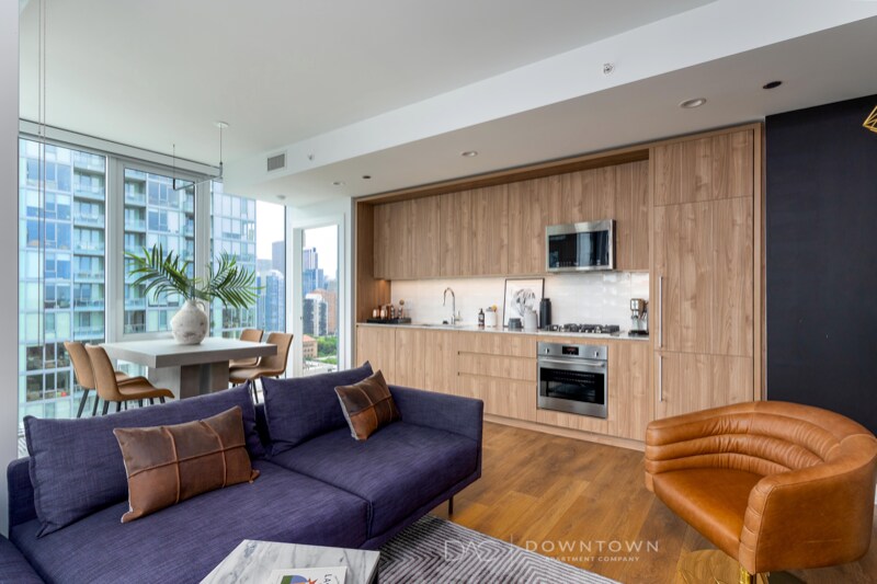 Foto principal - 1034 N Wells St