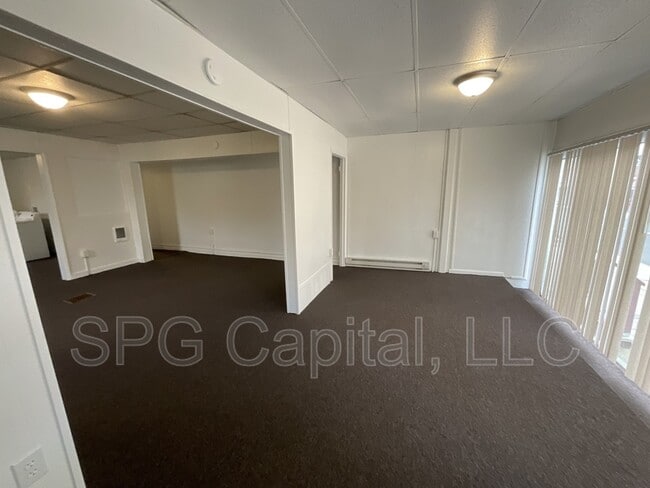 Foto del edificio - 400 Baltimore St