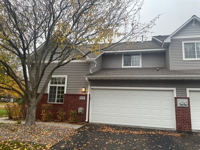 Building Photo - 14154 Plymouth Ave