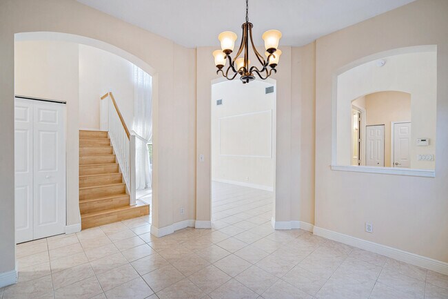 Foto del edificio - 1103 Lakeshore Dr