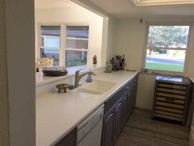 Foto del edificio - 22120 Cinnamon Ln