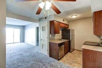 University Villa Apartments photo'